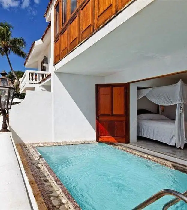 10 Caribbean Resorts Where You