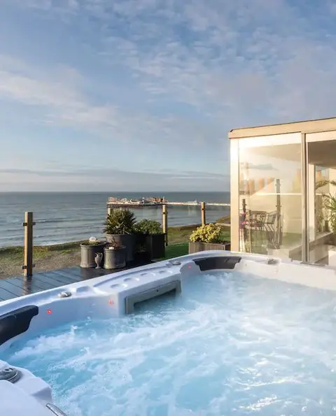 16 Best Airbnbs with Hot Tubs
