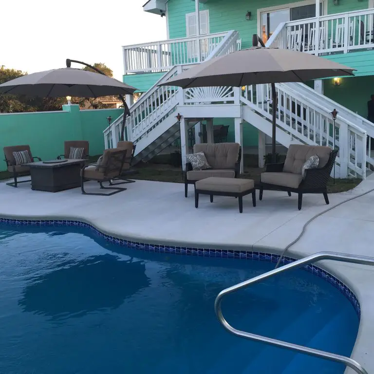 85 STEPS TO THE OCEAN WITH PRIVATE POOL IN THE BACK YARD! , North ...