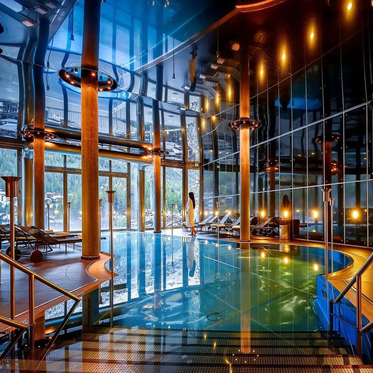 Best hotels &  chalets with swimming pool in Zermatt