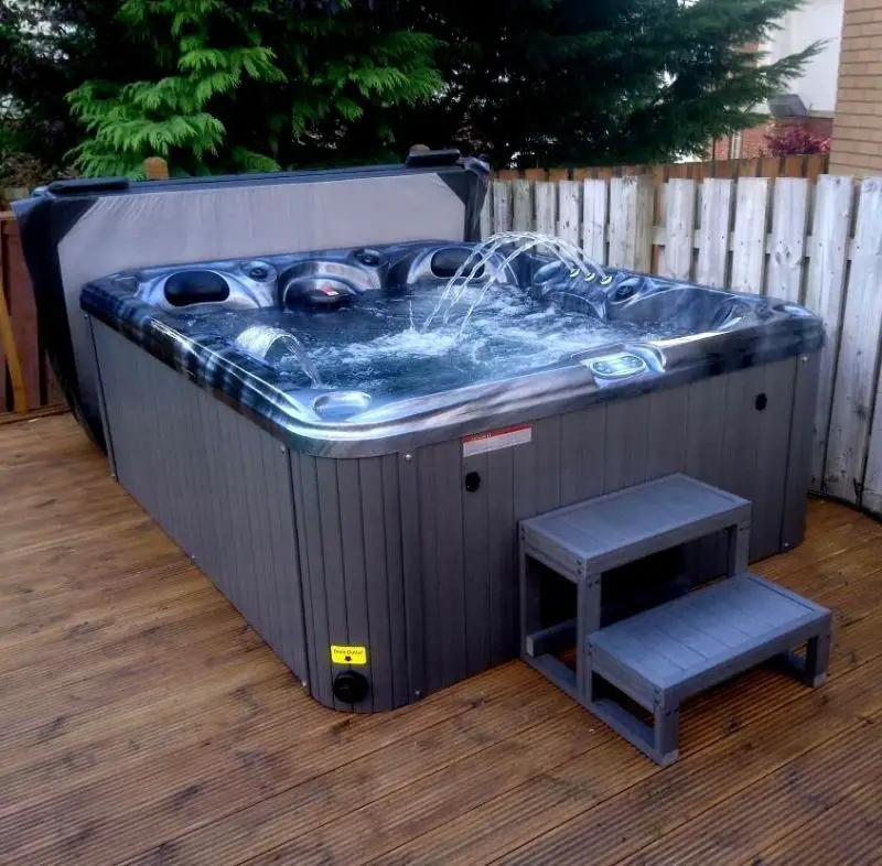 Brand New The Chaser Ii 5 Person Hot Tub With Balboa &  Free Bluetooth ...