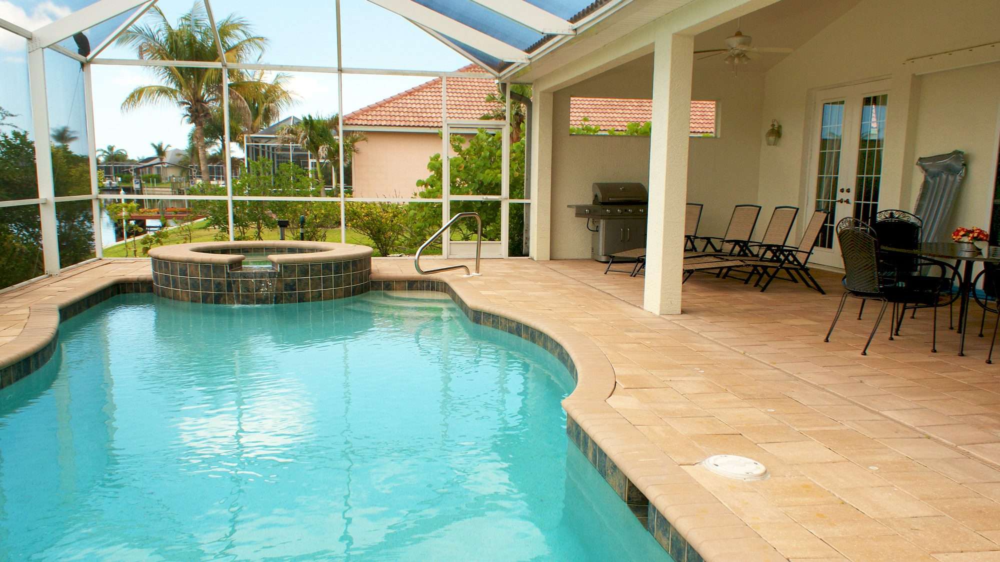 Building an Indoor Pool: The Costs, Pros and Cons