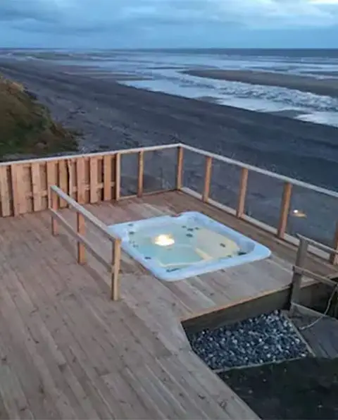 Cabin With Hot Tub Uk Airbnb