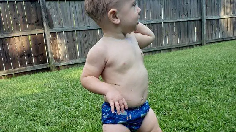 Can Babies Wear Regular Diapers in the Pool?