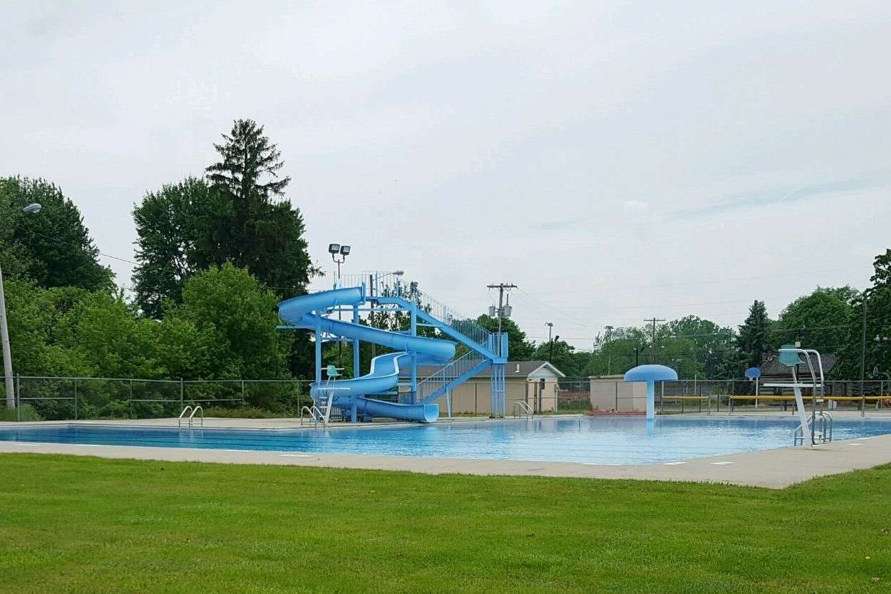 County pools to open to the public