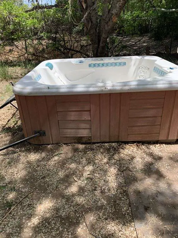 Free Hot Tub for Sale in Albuquerque, NM