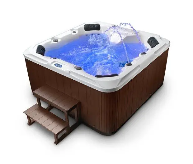Hot Tubs: Hot Tubs By The Hour