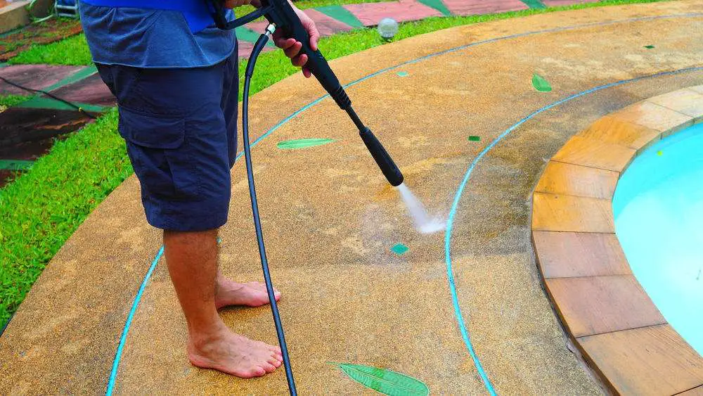How To Clean Pool Tile With A Pressure Washer â Upgraded Home