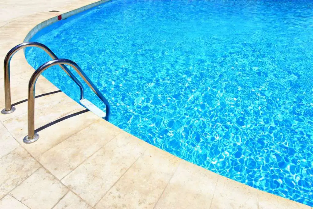 How to Get Rid of High Phosphates and Stabilizer in a Pool ...