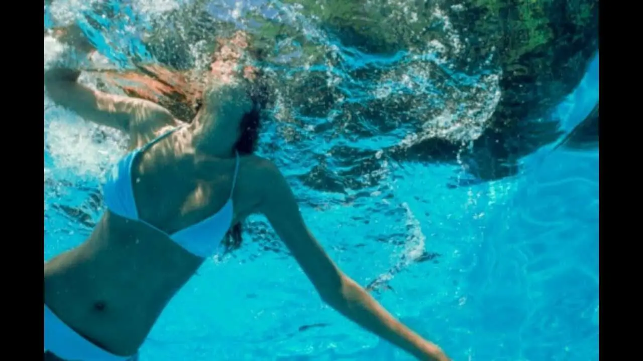 How To Swim On Your Period Without Wearing A Tampon