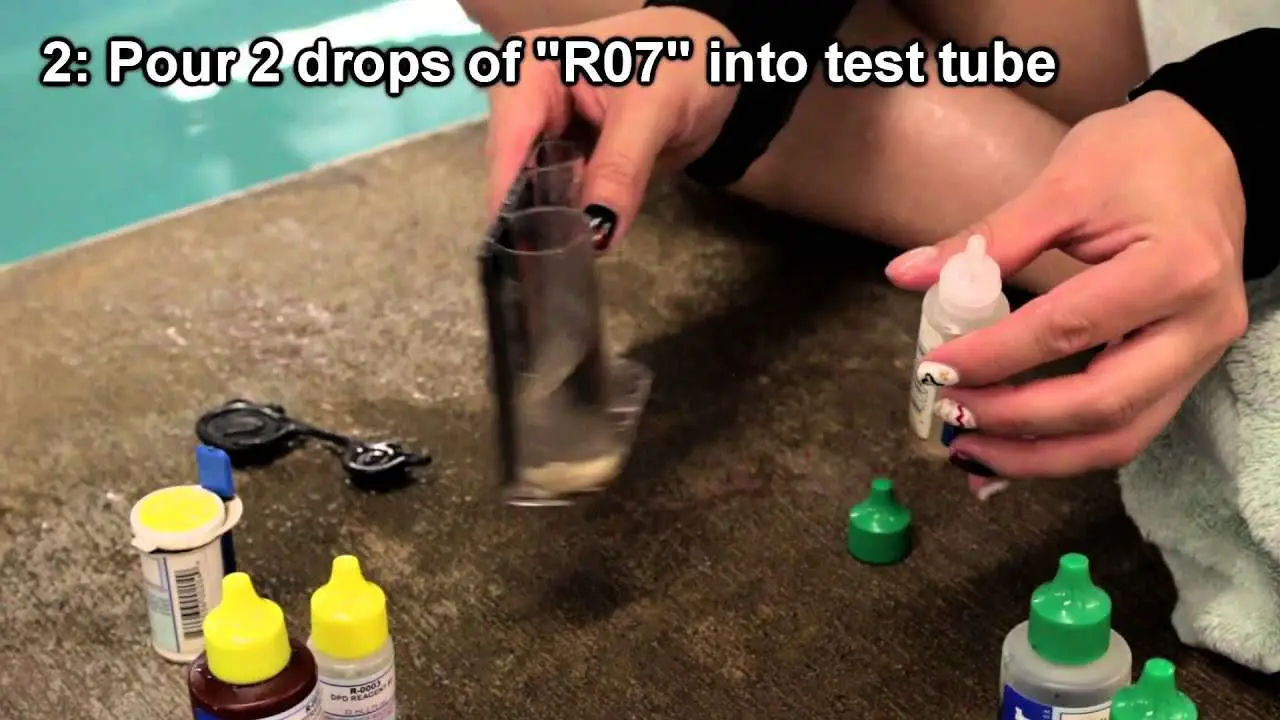 How to test pool chemicals
