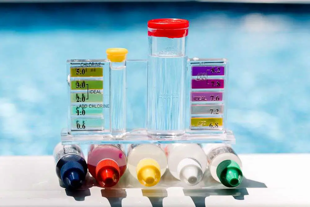 How to Use a Pool Test Kit to Check Water Quality
