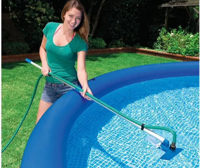 HOW TO VACUUM AN ABOVE GROUND POOL