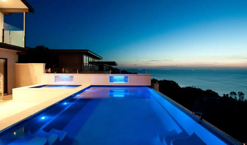 Infinity pools: All you need to know about the edgeless pool