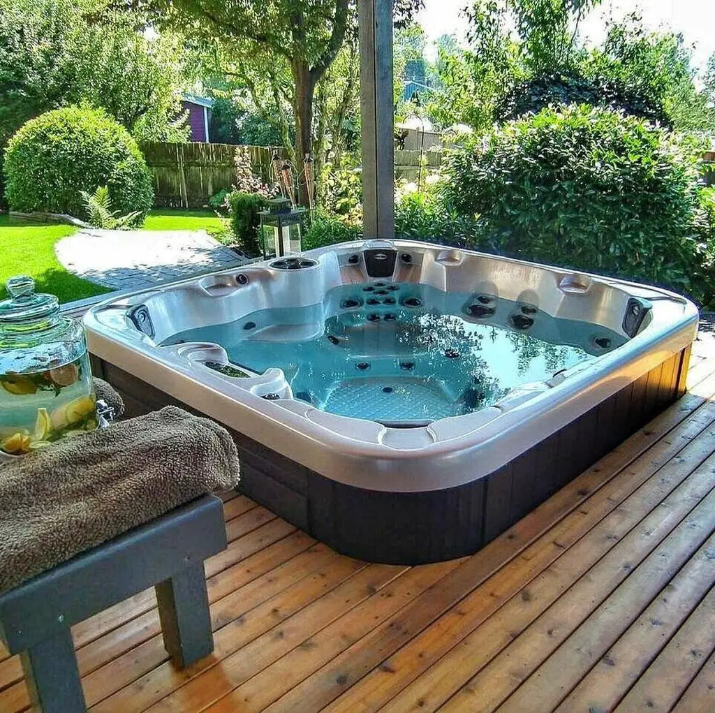 Inspiring Hot Tub Patio Design Ideas For Your Outdoor Decor 24
