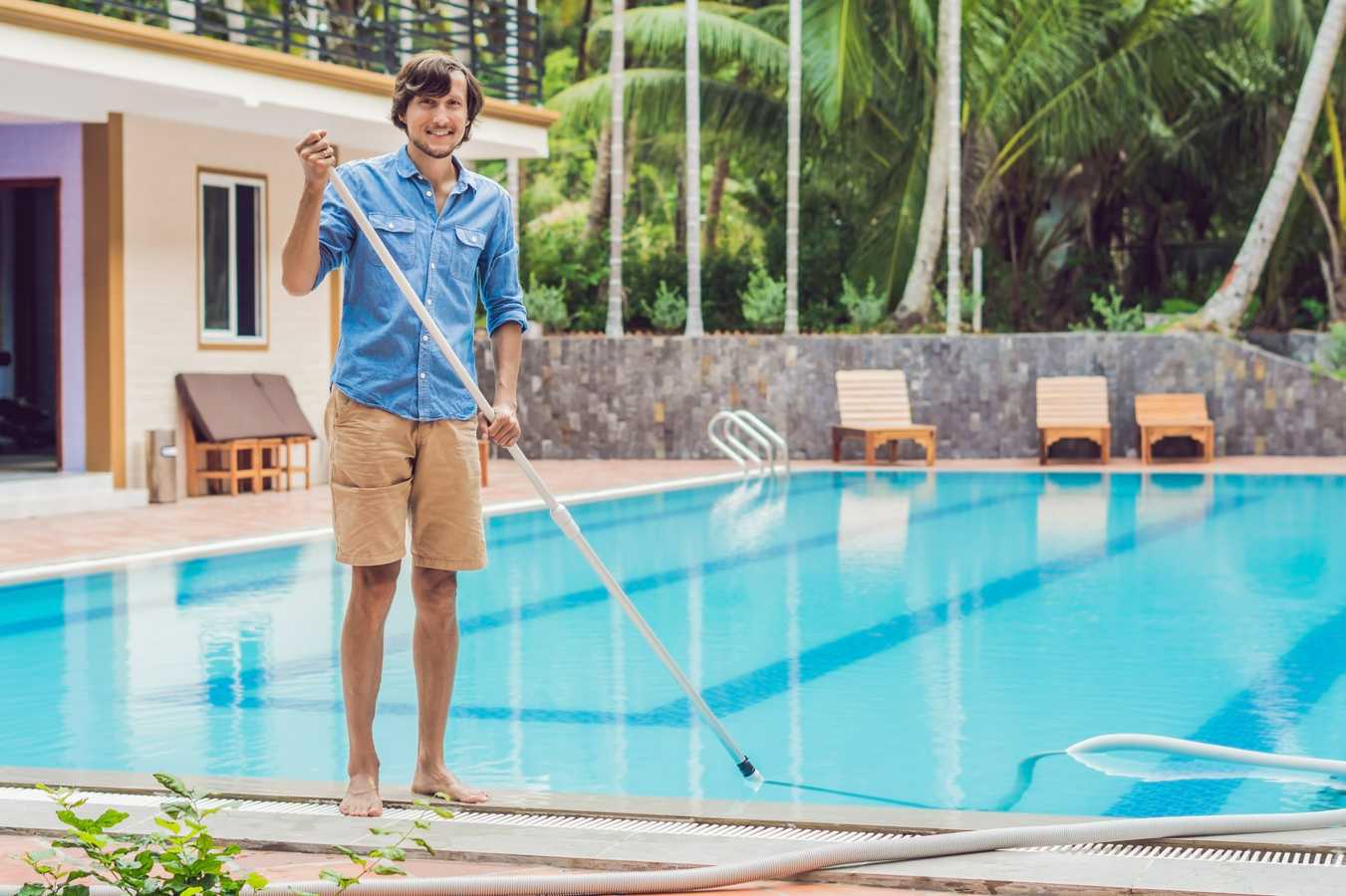 Pool Maintenance Cost. How much is a pool service?