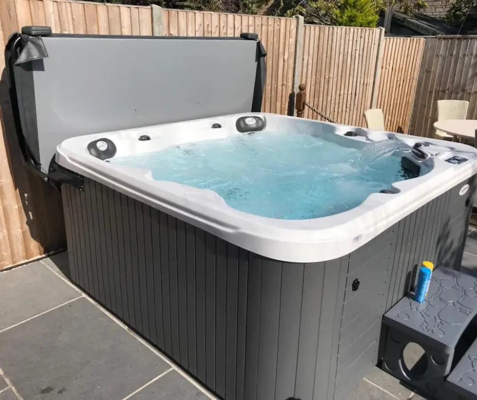 Replacement Hot Tub Covers by Elite Spas Dorset