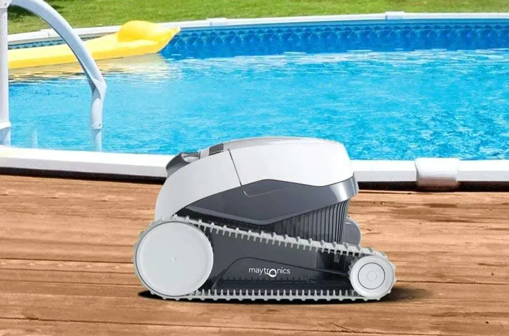 The Best Robotic Pool Cleaners For a Sparkling Clean Pool