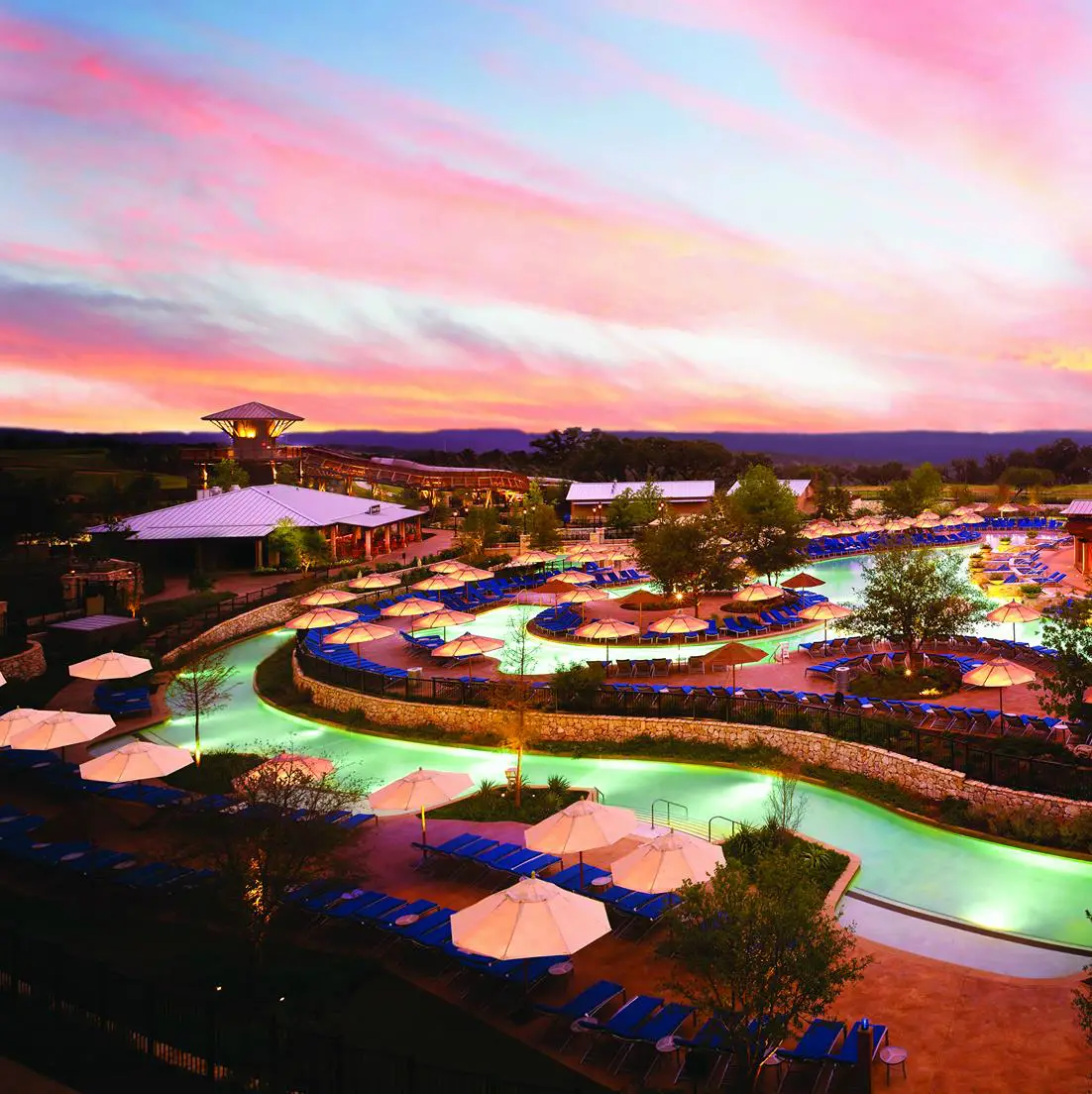 These Texas hotels make a splash on list of the best pools in America ...