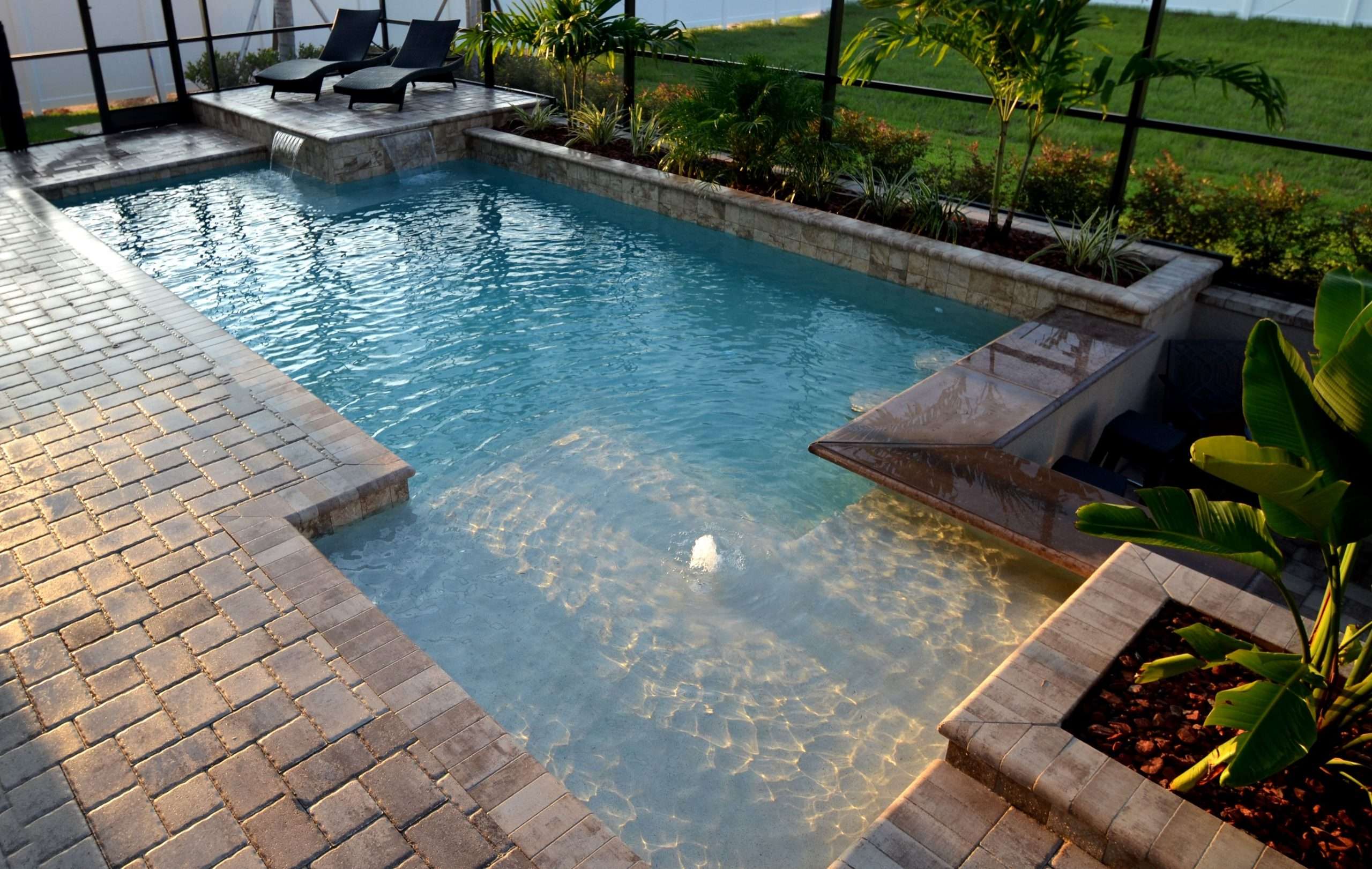 Use Good Pool Designs to enhance your Backyard