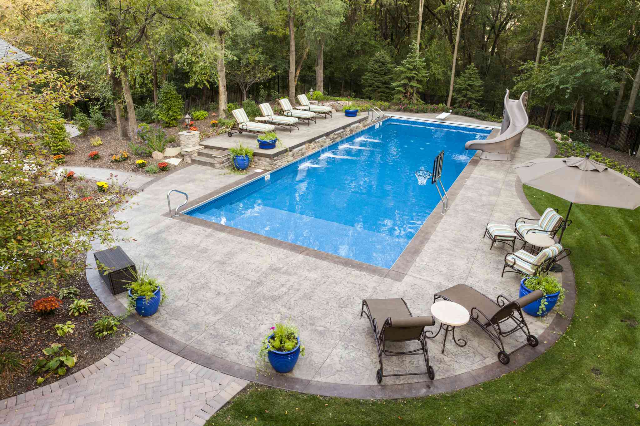 What to Consider When Building an Inground Pool