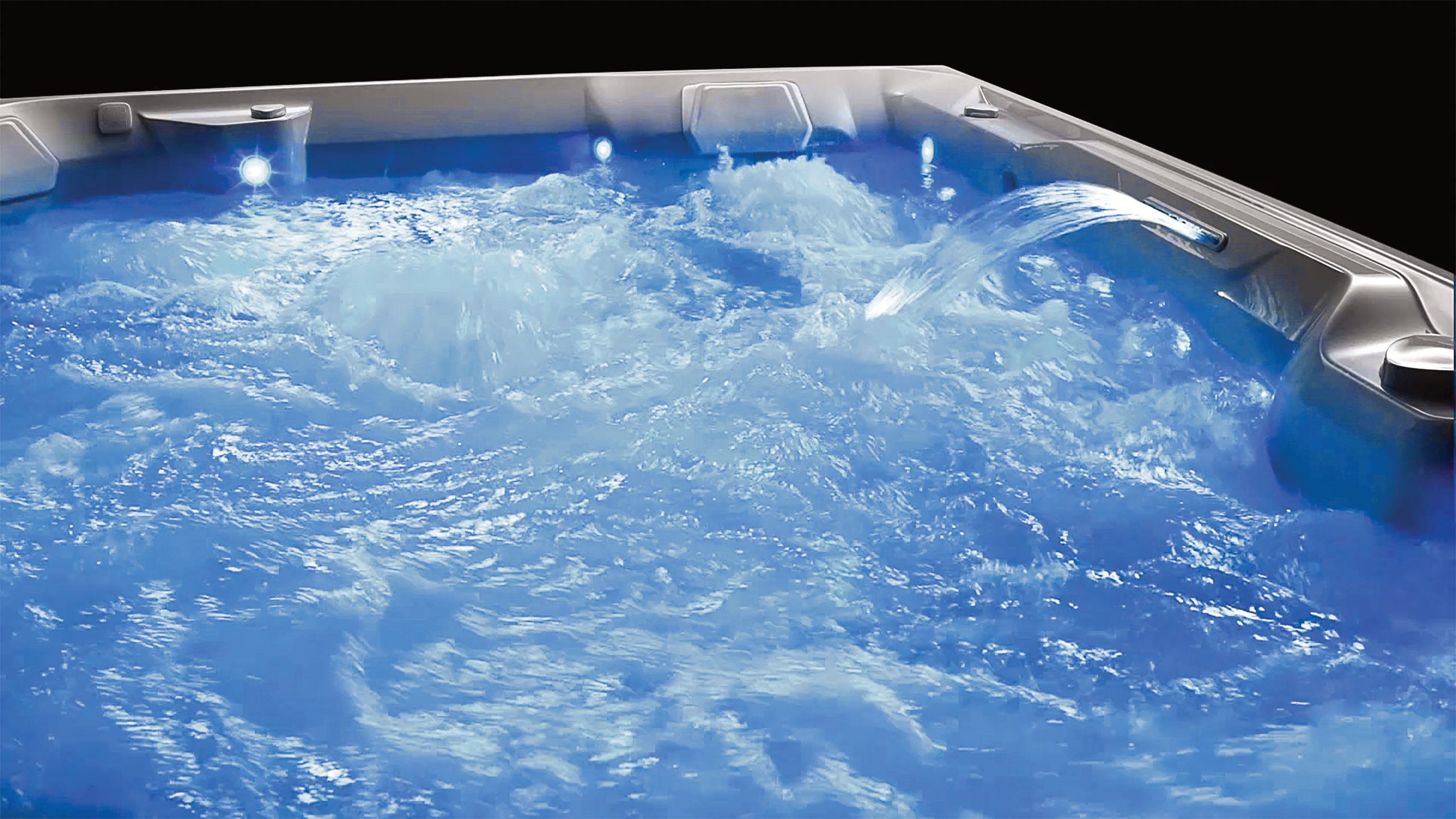 Why Are Salt Water Hot Tubs So Great?