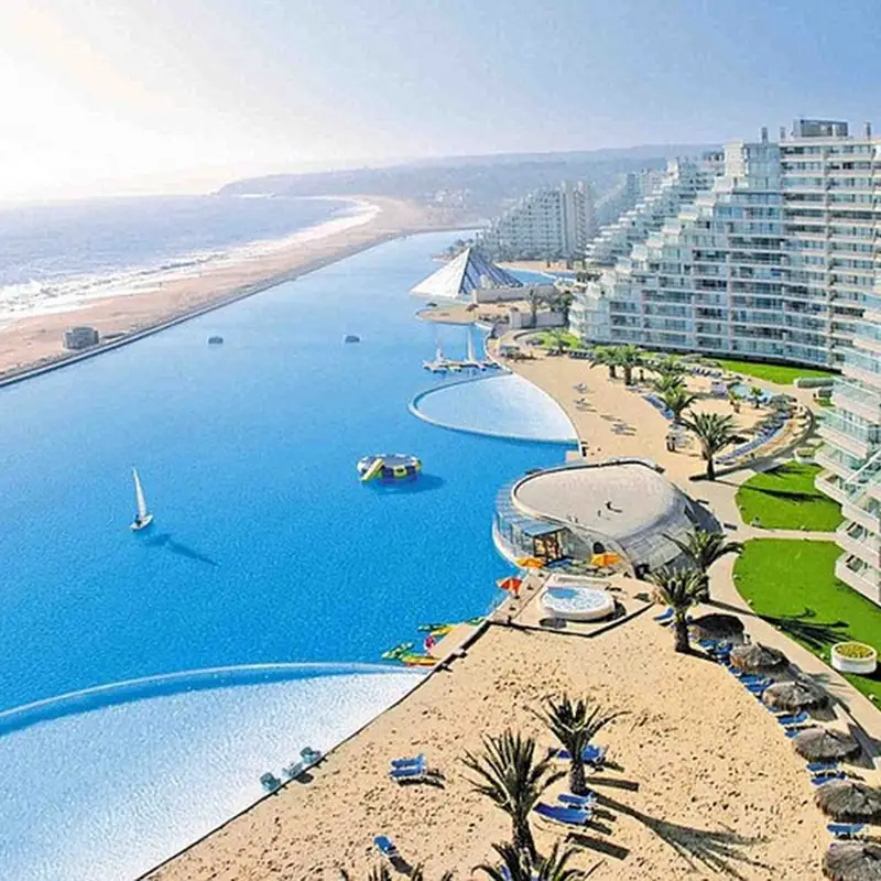 Worlds Largest Swimming Pool